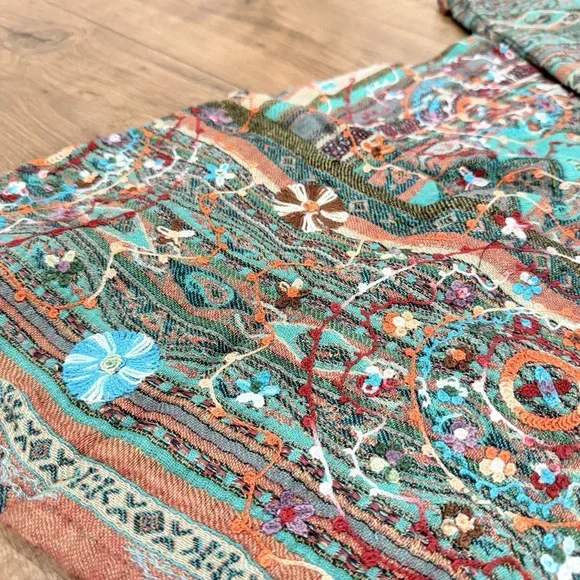 Soft Surroundings Cardigan O/S Embroidered Open Front Boho Duster Gypsy Hippie - Picture 2 of 4